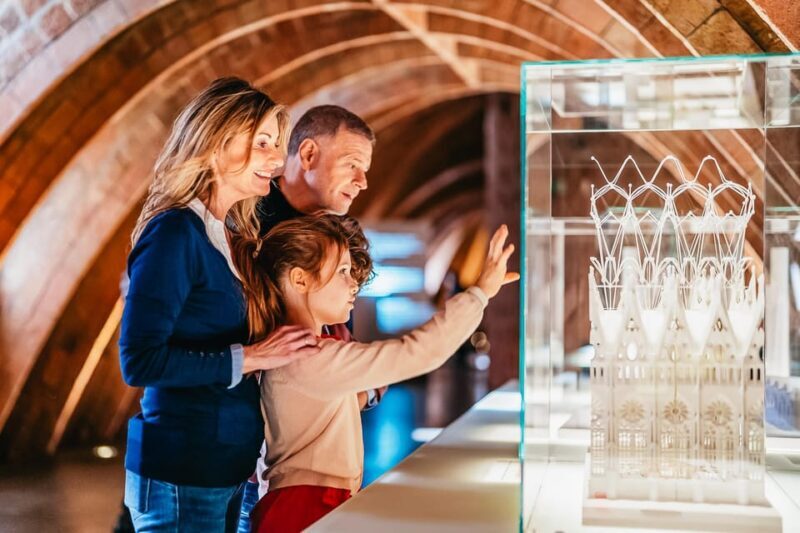 Barcelona: Casa Milà Early-Morning Access Guided Tour - What Makes This Tour Stand Out?