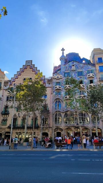 Barcelona: Catalan Modernism 1.0.1 - Why the Price Is Just Right