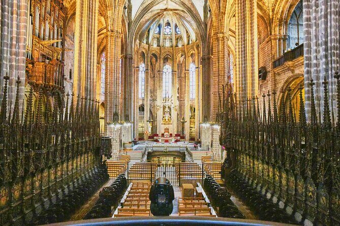 Barcelona Cathedral: Ticket, Guided Tour, Terrace + VR Experience - The Sum Up: Who Should Consider This Tour?