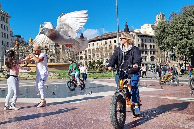 Barcelona City Highlights Bike Tour with E-Bike Option - Barcelona City Highlights Bike Tour with E-Bike Option
