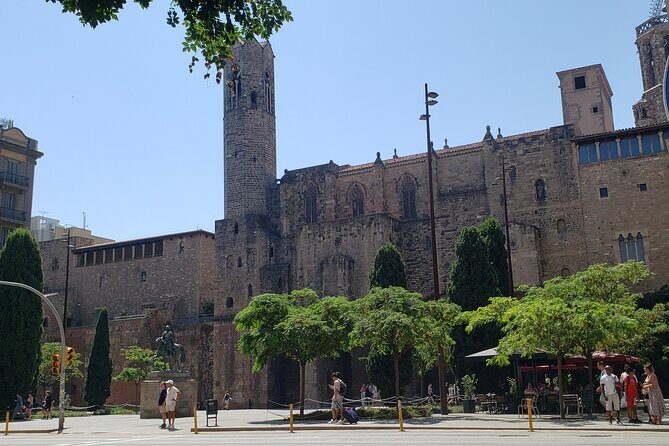 Barcelona City Highlights Bike Tour with E-Bike Option - FAQ