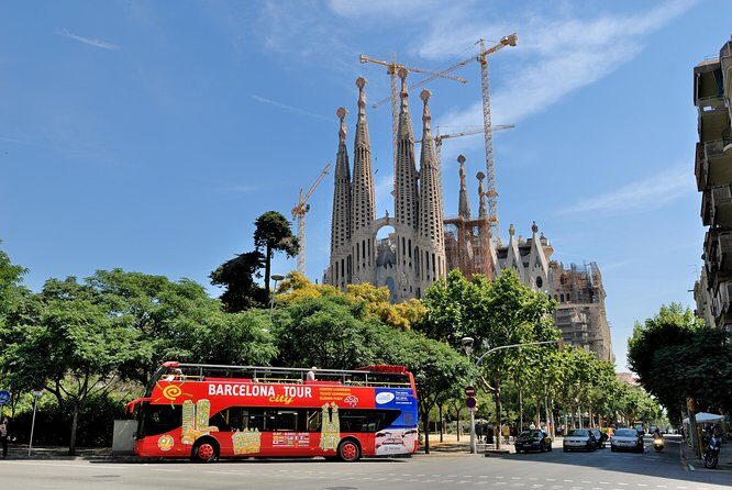 Barcelona City Hop On Hop Off and FC Barcelona Immersive Tour - The Realities of the Experience