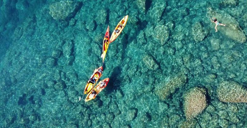 Barcelona: Costa Brava Kayak, Snorkel & Cliff Jump & Lunch - The lunch stops: beach food, timing, and why it’s included