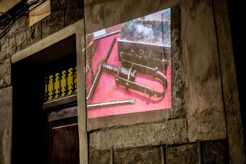 Barcelona: Dark History Night Walking Tour - Practical Details to Keep in Mind