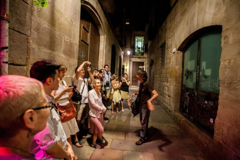 Barcelona: Dark History Night Walking Tour - Final Thoughts