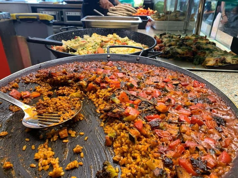 Barcelona: Delicious Food Tour and City Center Sightseeing - The Experience in Detail
