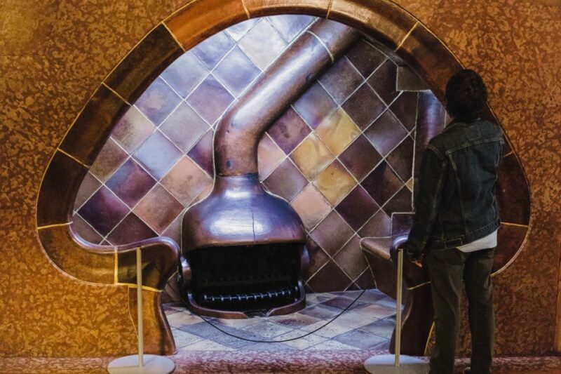 Barcelona: Discover Gaudí, Sagrada Familia, and Park Güell - An Inside Look at the Tour Experience