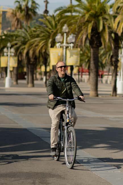Barcelona: E-Bike Rental for Couples - Key Points