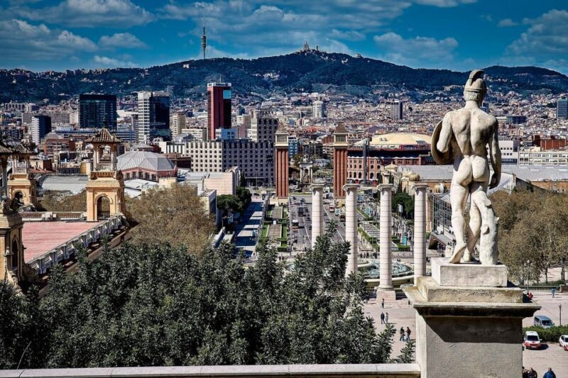 Barcelona: electric bike tour to Montjuic + relaxing sailboat ride - Why This Tour Stands Out