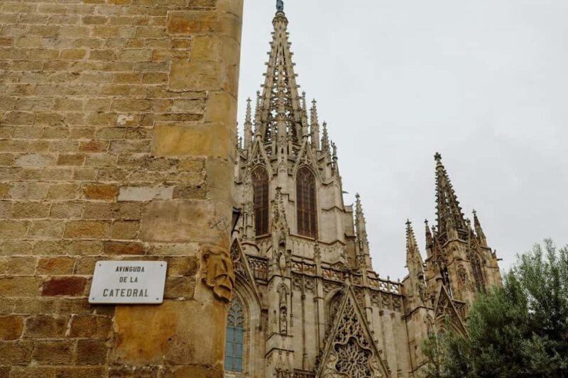 Barcelona: Experience the City's Heart on a Walking Tour - An In-Depth Look at the Tour Experience