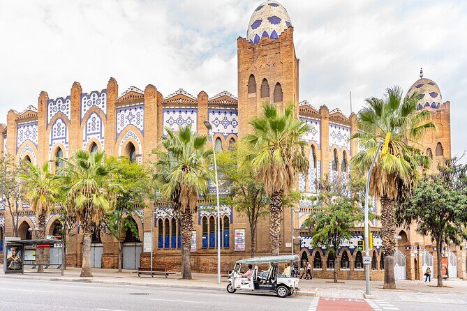 Barcelona Expert Plus Tour in Private Eco Tuk Tuk - Price and Value: Is it Worth It?