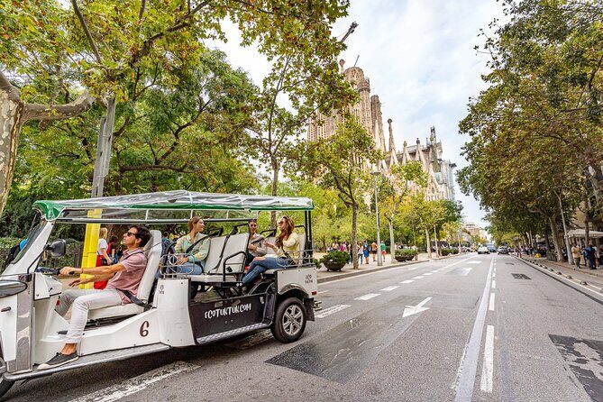 Barcelona Expert Plus Tour in Private Eco Tuk Tuk - Is This Tour for You?