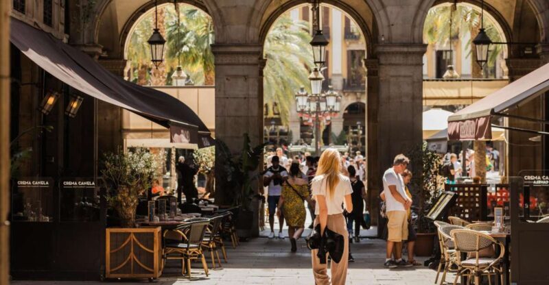 Barcelona: Explore the Gothic Quarter with a Local - Who This Tour Is Best For