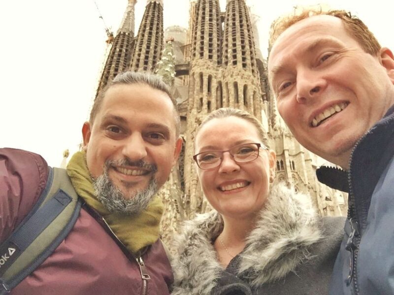 Barcelona: Foodie Walking Tour with Sagrada Familia Tickets - Key Points