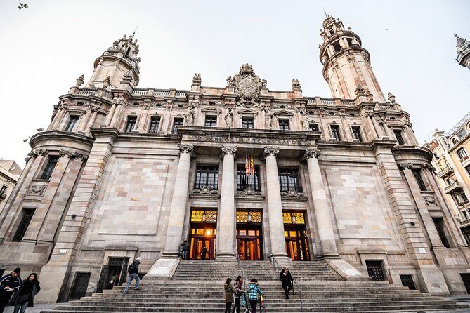 Barcelona Gothic Quarter: City Walk with AudioGuide on your Phone - What to Expect from the Tour