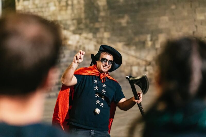 Barcelona: Gothic Quarter Ghosts and Legends Walking Tour - Discovering the Dark Side of Barcelona: An In-Depth Look