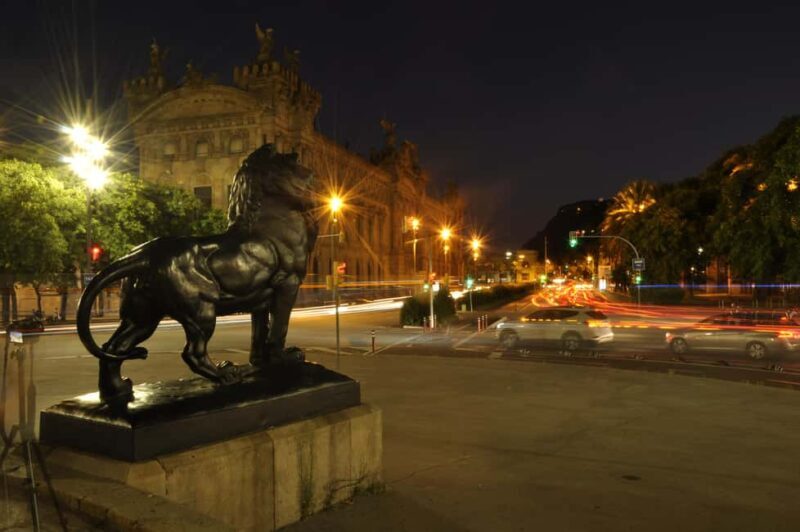 Barcelona: Gothic Quarter Night Photography Tour - What Makes This Tour Stand Out