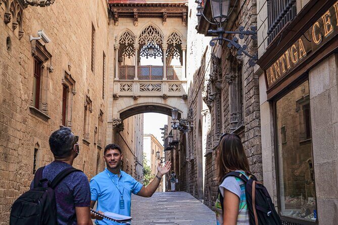 Barcelona Gothic Quarter Tour (Small Group) - Who Will Enjoy This Tour