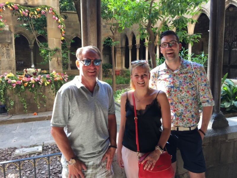 Barcelona: Gothic Quarter Walking Tour - Key Points