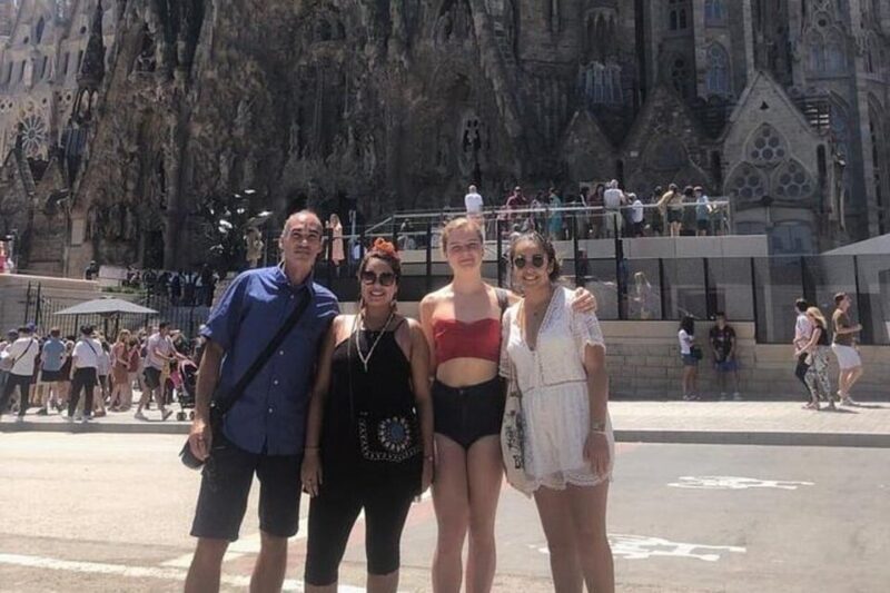 Barcelona: Gracia Walking Tour With A Guide - What to Expect From the Tour