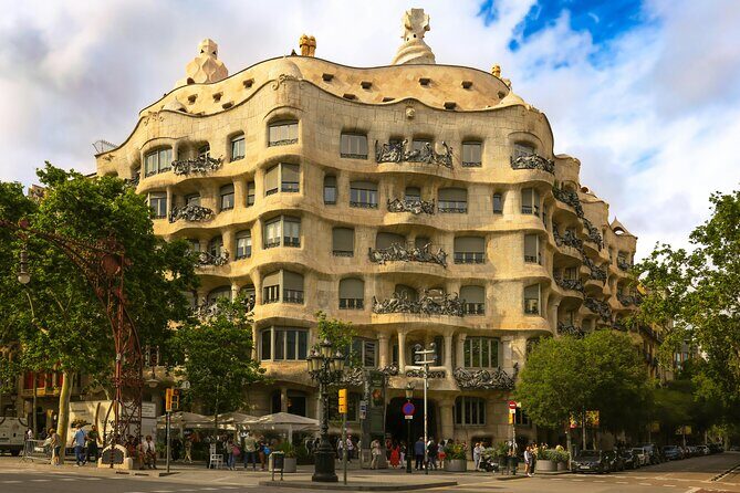 Barcelona: Guided City Tour by Local Transport - Final Thoughts: Is It Worth It?