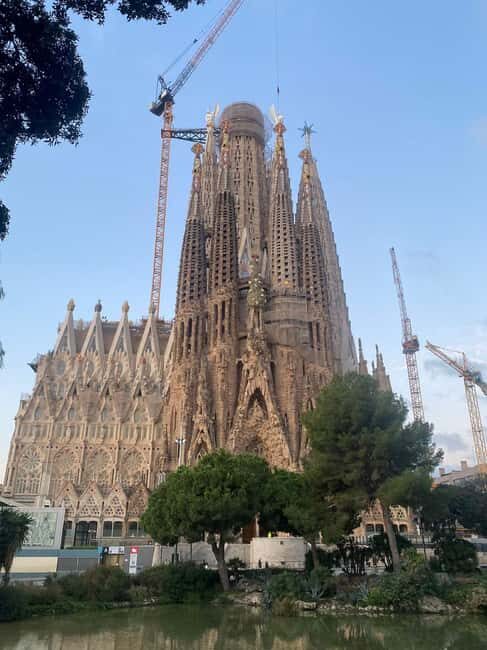Barcelona: Guided Running Tour with Rooftop Drink - Authentic Traveler Feedback
