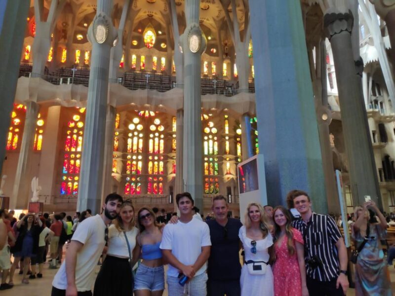 Barcelona: Guided Tour of Sagrada Familia - Sources