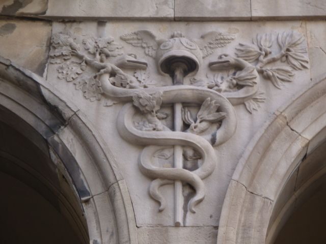 Barcelona: Hidden Secrets City Tour in German or English - What You Can Expect from the Tour