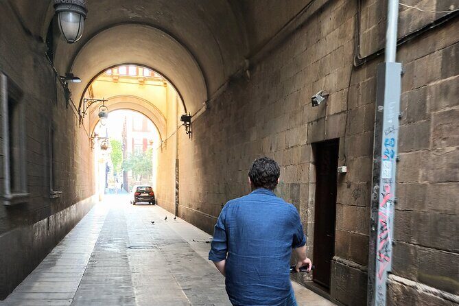 Barcelona highlights bike tour - The Sum Up