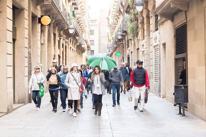 Barcelona Highlights Guided Tour with Monjuic Cable Car - What to Expect from the Tour