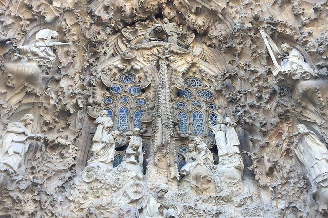 Barcelona: Highlights of Sagrada Familia Max 6 People Guided Tour - Final Thoughts
