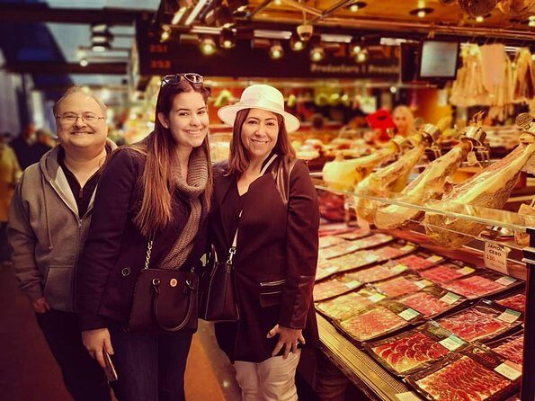 Barcelona Highlights & Secrets Private Tour with Tapa & Drink - Who Is This Tour Best For?