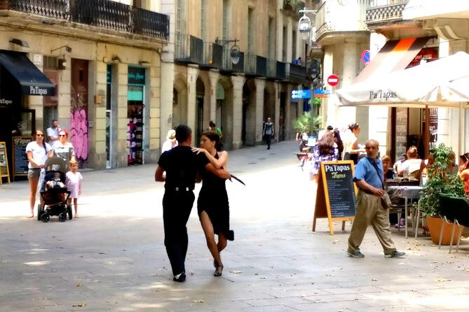 Barcelona Highlights with a Local Friend - Value for Money