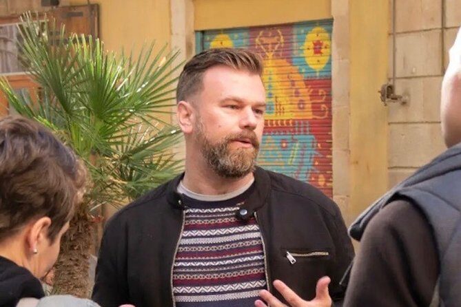 Barcelona Historic Walking Tour and Food Experience - A Closer Look at the Experience