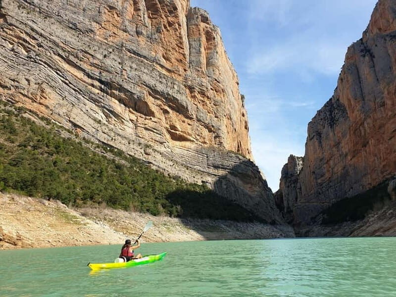 Barcelona: Kayak rental in the Mont-rebei gorge - The Experience in Detail