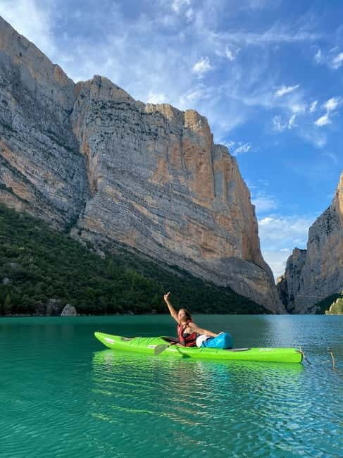 Barcelona: Kayak rental in the Mont-rebei gorge - What You Need to Know Before You Go