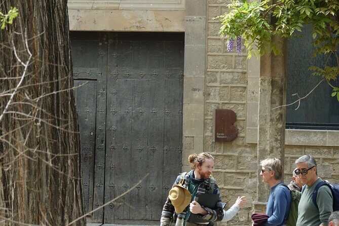 Barcelona Literary Tour - Beyond Orwell and Hemingway - Key Points