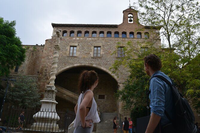 Barcelona Literary Tour - Beyond Orwell and Hemingway - The Bottom Line