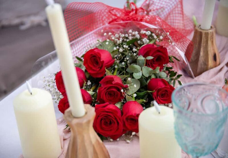 Barcelona: Marriage Proposal on a Sailboat - Key Points