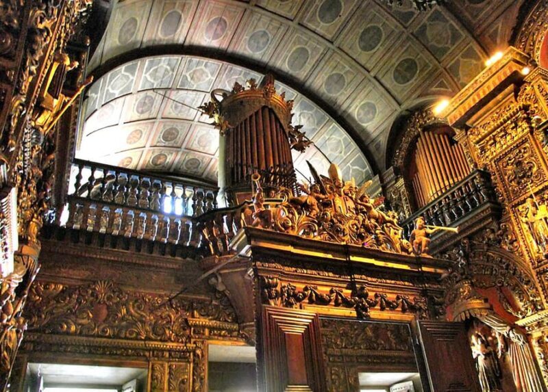 Barcelona: Montserrat Monastery Guided Tour with Transfers - Key Points