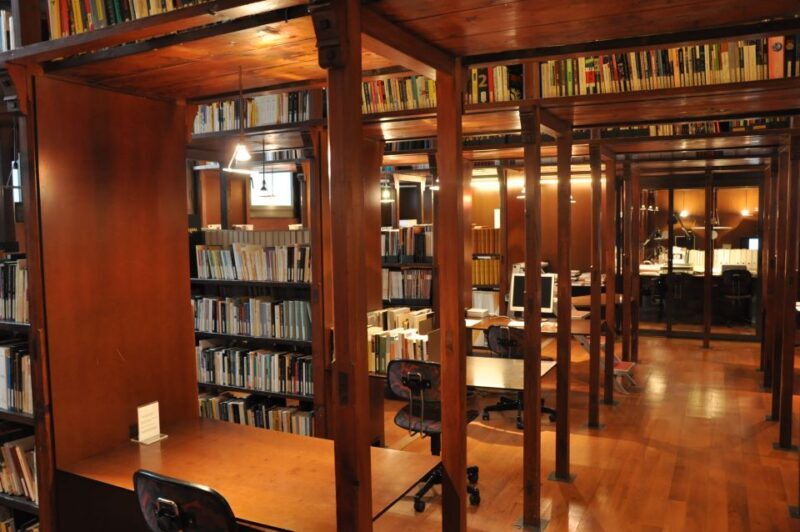 Barcelona: Museu Tàpies Entrance and Exhibitions - The Bottom Line: Is It Worth It?