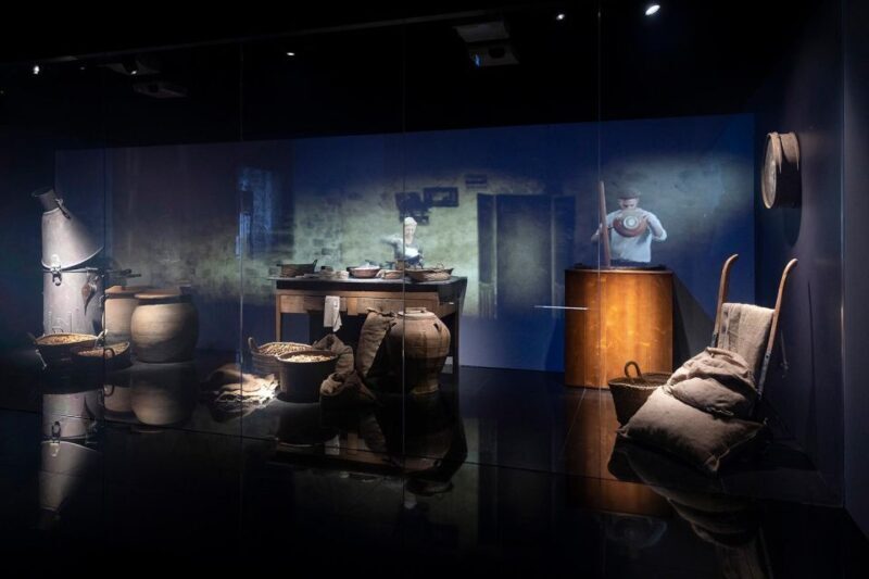 Barcelona: Nougat and Chocolate Museum Tour with Tasting - Exploring Barcelona’s Sweet Heritage: Nougat and Chocolate Museum Tour with Tasting