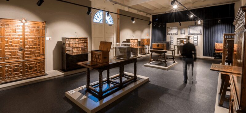 Barcelona: Nuria's Pla House-Museum Guided Tour - Key Points