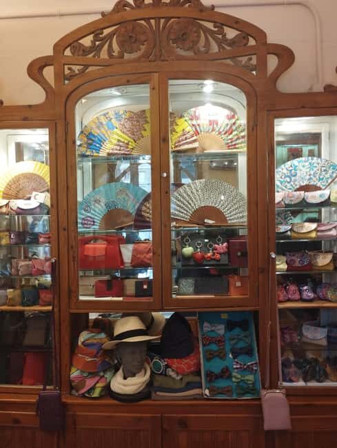 Barcelona: Old Town Historic Shops Guided Tour - Why This Tour Works — And Why It Might Not