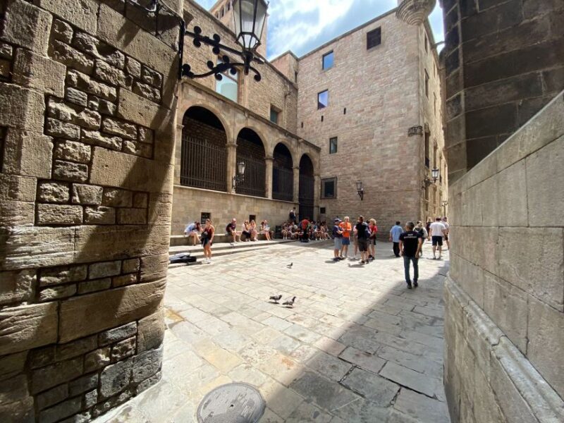 Barcelona Old Town Tour With Optional Flamenco Show - FAQ