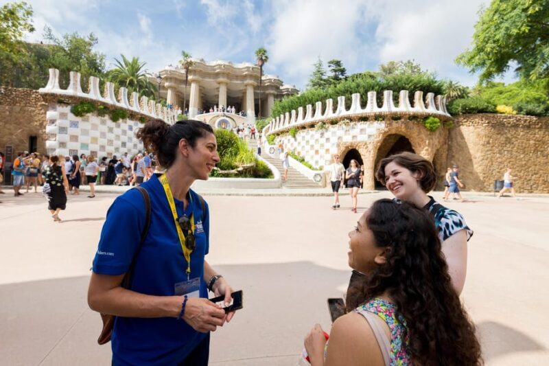 Barcelona: Park Guell Guided Tour with Skip-the-Line Entry - The Itinerary: What to Expect