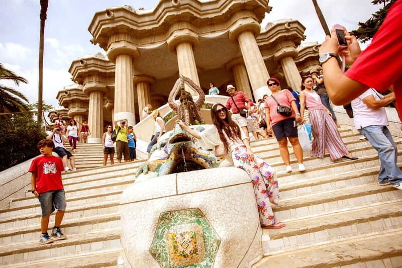 Barcelona: Park Güell Guided Tour with Skip-the-line Entry - Exploring the Park Güell Guided Tour: Is It Worth It?