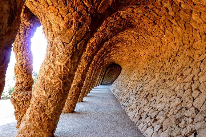 Barcelona Park Guell Private Tour - Key Points