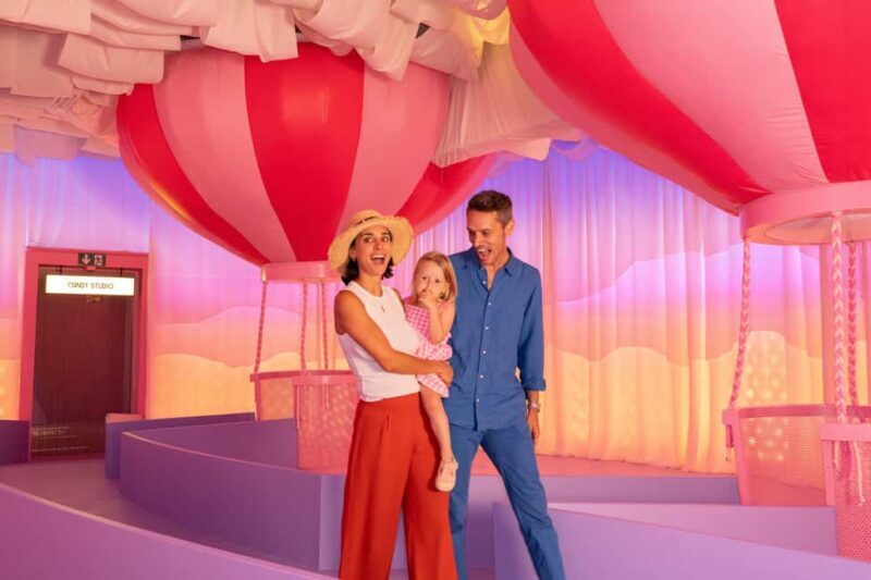 Barcelona Pass: White Rabbit & House of Candy Combo Ticket - Navigating the Day: How It All Fits Together