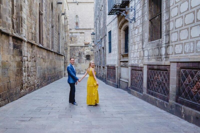 Barcelona: Personal Travel & Vacation Photographer - Who Would Love This Experience?